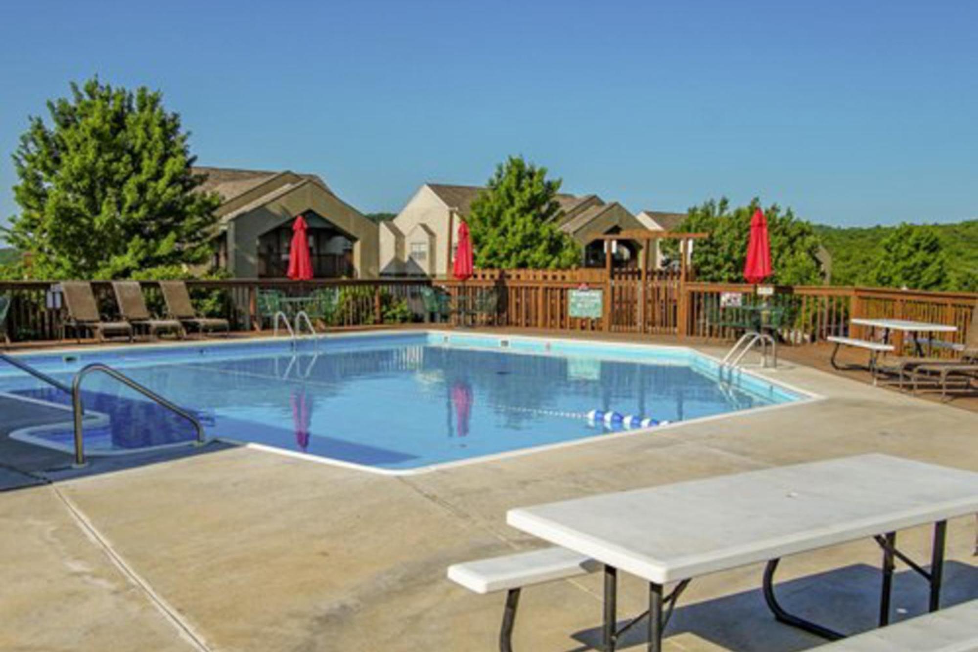 Woodpecker Watchtower Apartment Branson Exterior foto